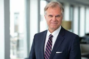 Sind alle Rechnungen bezahlt, muss ein Steuerberater alle Unterlagen und Daten herausgeben, sagt Knut Henze von der Steuerberaterkammer Schleswig-Holstein.