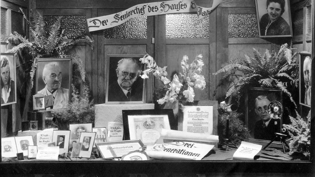 Dekoration zum 80. Geburtstag von Peter Paulsen – dem Gründer von Foto Paulsen.