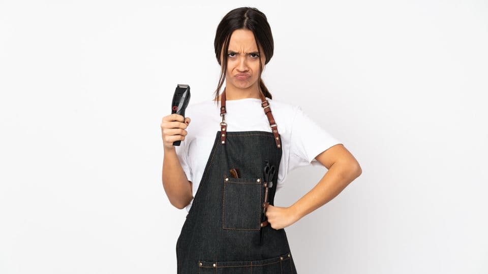 Hohe Kosten, keine Entlastung: Friseure werden sich wohl auch künftig keine Stromsteuer erstatten lassen können.
