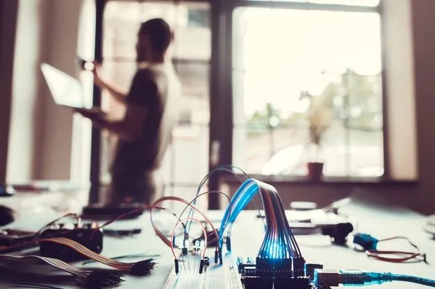 Fit für die Kundenberatung: Lehrgänge zum Thema Smart Home sind für Tischler und Schreiner ideal, um über die technologischen Entwicklungen informieren zu können.