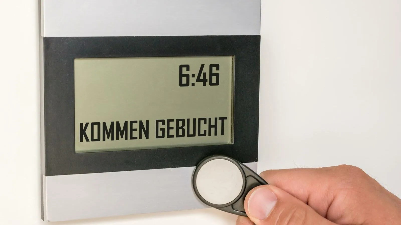 Pflicht zur digitalen Arbeitszeiterfassung soll für Betriebe in einigen Branchen kommen – auch viele Handwerker dürfen betroffen sein.