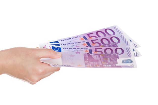 1.500 Euro Prämie können Meister in Baden-Württemberg nach ihrem Abschluss erhalten. Deutlich mehr Geld gibt es für Absolventen in Bremen und Niedersachsen.