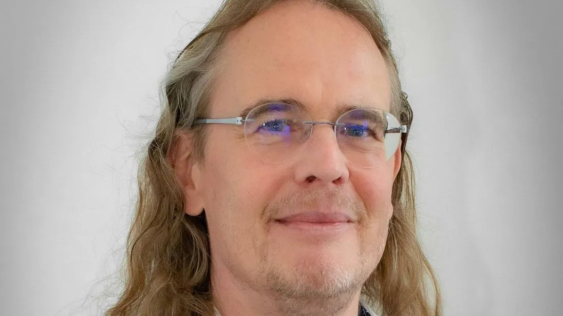 Wer seine Rechnungen zu spät schreibt, hinterzieht Umsatzsteuer, warnt Steuerberater Armin Schiehser