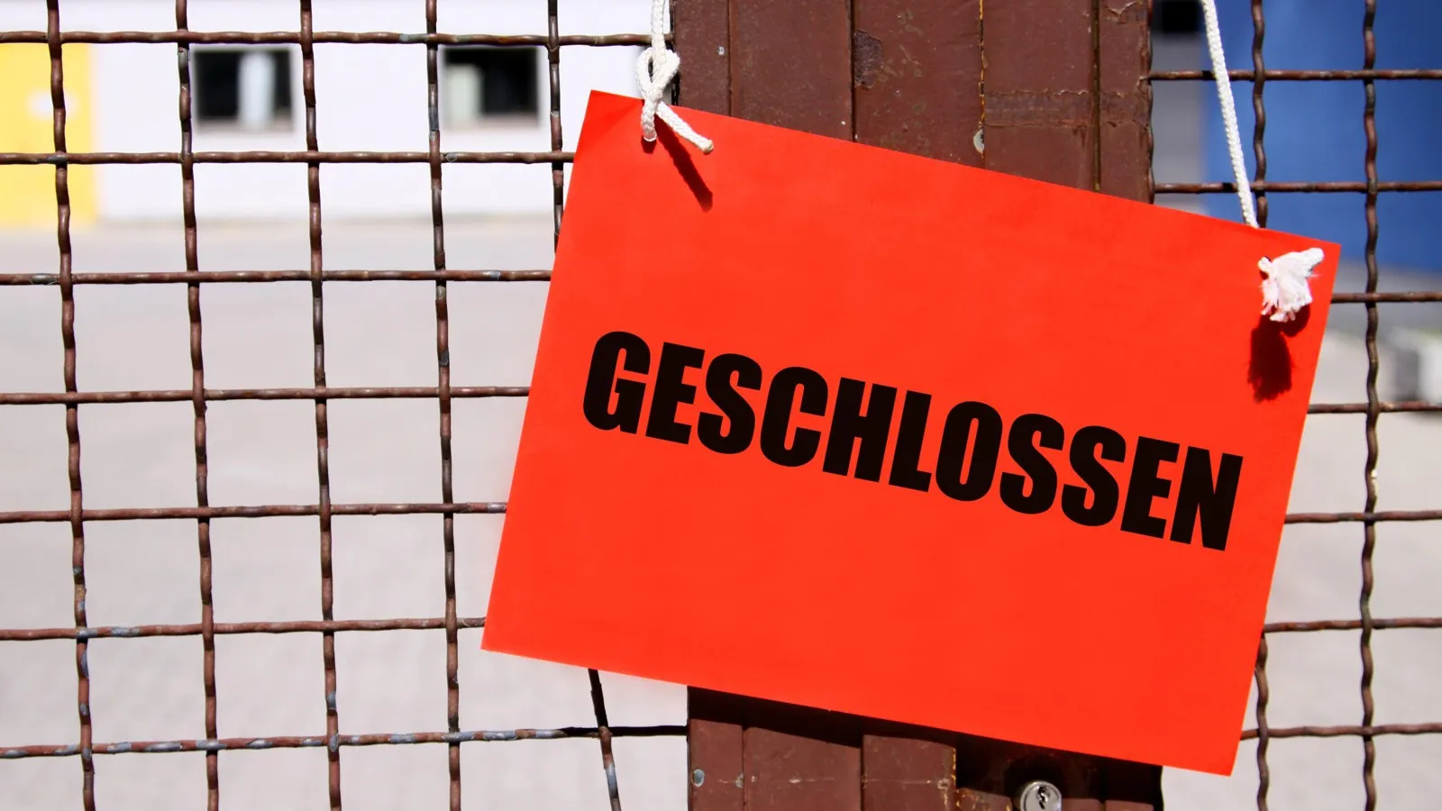 Die Zahl der geplanten Betriebsschließungen im Mittelstand ist um 56 Prozent gestiegen.