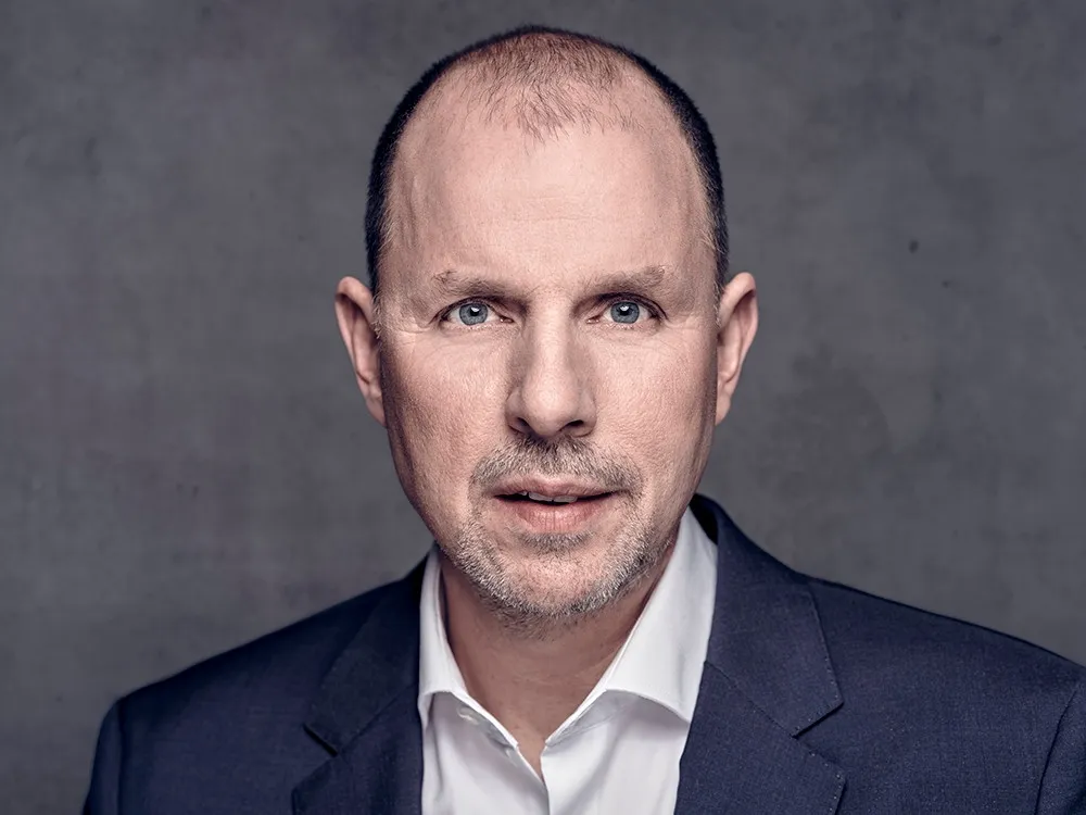 Porträtfoto von Rechtsanwalt Christian Solmecke.
