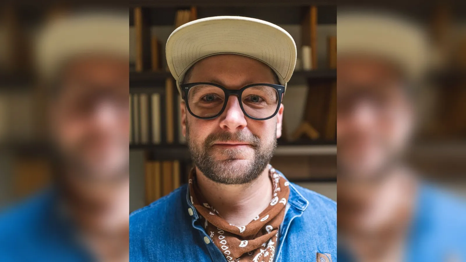 Fabian Dietz mit Cap und Brille.