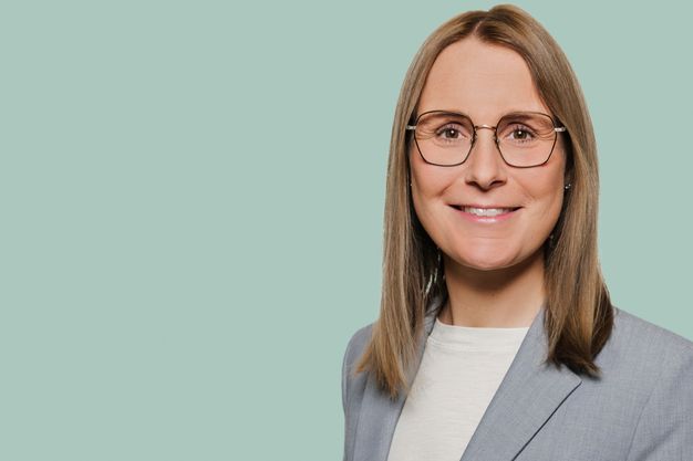 Arbeitet mit Kollegen und Ärzten an einer Plattform, die mithilfe Künstlicher Intelligenz anhand von Fotos Augenerkrankungen erkennen kann: Augenoptikermeisterin Nicole Gäfke.