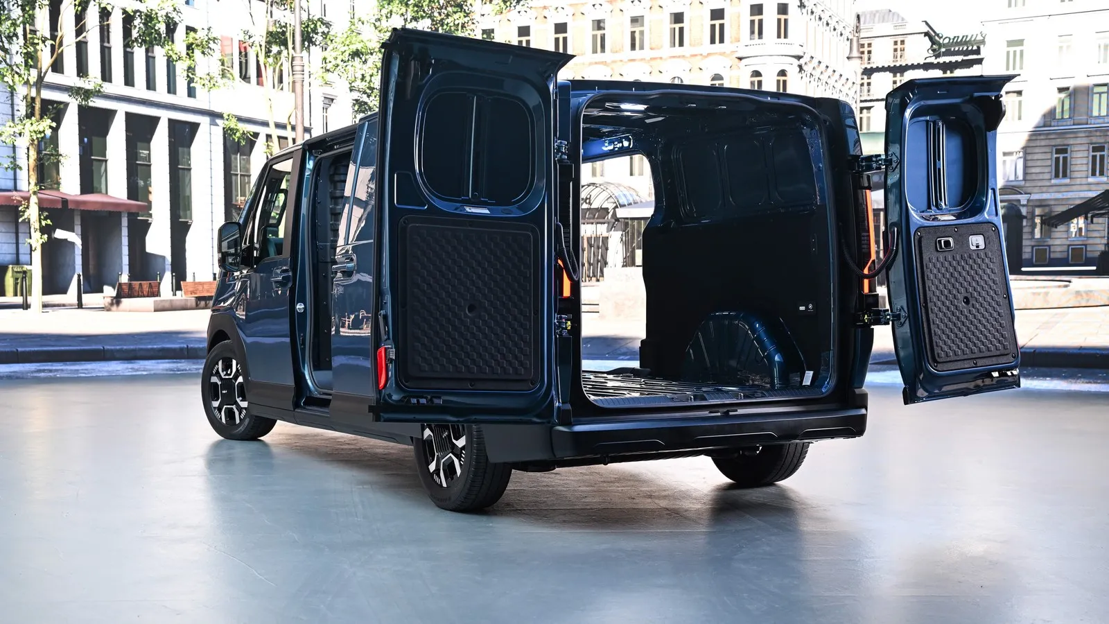 PV7 Cargo Heck von Kia