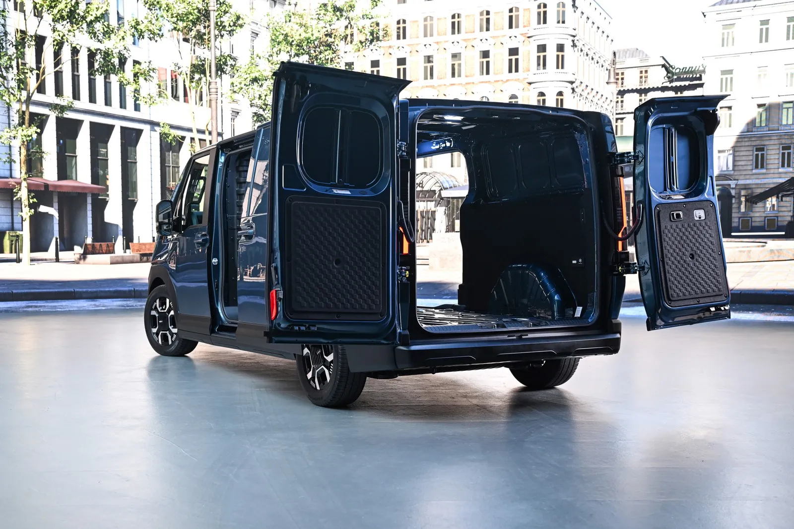 PV7 Cargo Heck von Kia