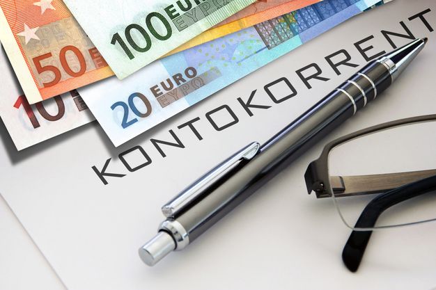 Auch ein Kontokorrentkredit zählt mit, wenn es um die Berechnung der Sicherungsquote geht. Maßgeblich ist dabei die Kreditlinie, nicht die tatsächliche Höhe des genutzten Kredits.