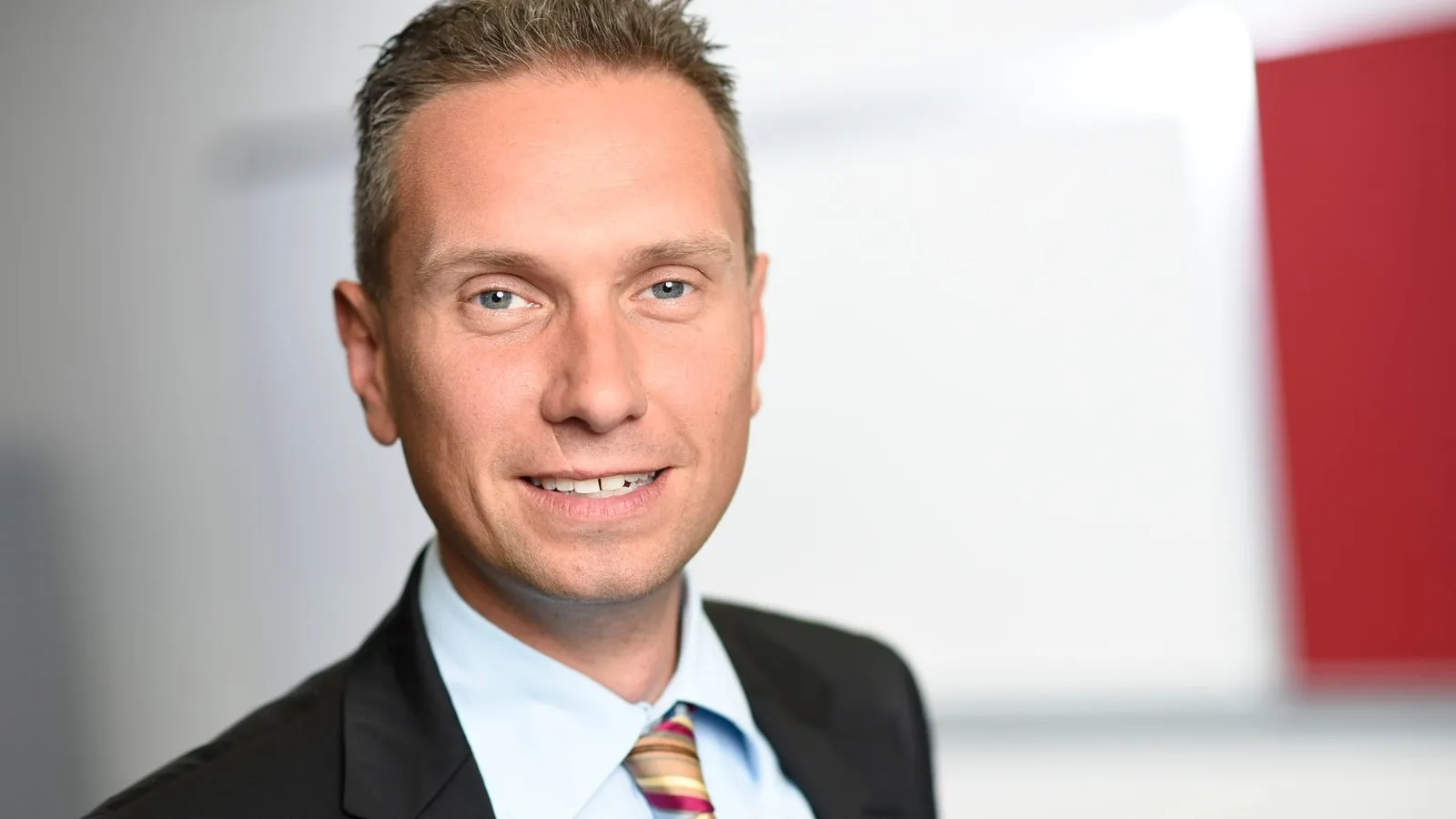 „Nicht jedes Unternehmen legt heute noch Wert auf eine Gesellenprüfung“, so Studiengangsleiter Michael Knittel.