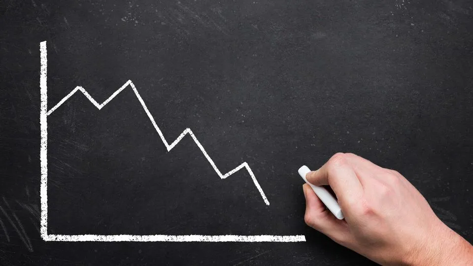 Fallender Aktienkurs auf einer Grafik