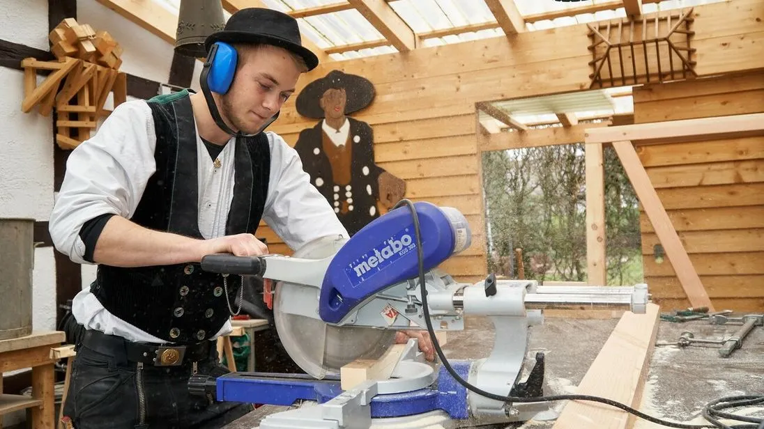 Die Arbeit für die Gesellen geht weiter.