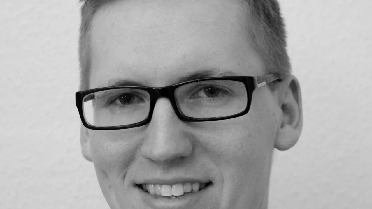 Erst wenn Versicherer zahlen sollen, „stürzen“ sie sich auf die Angaben in der Gesundheitsprüfung, warnt Versicherungsexperte Alexander Beurmann.