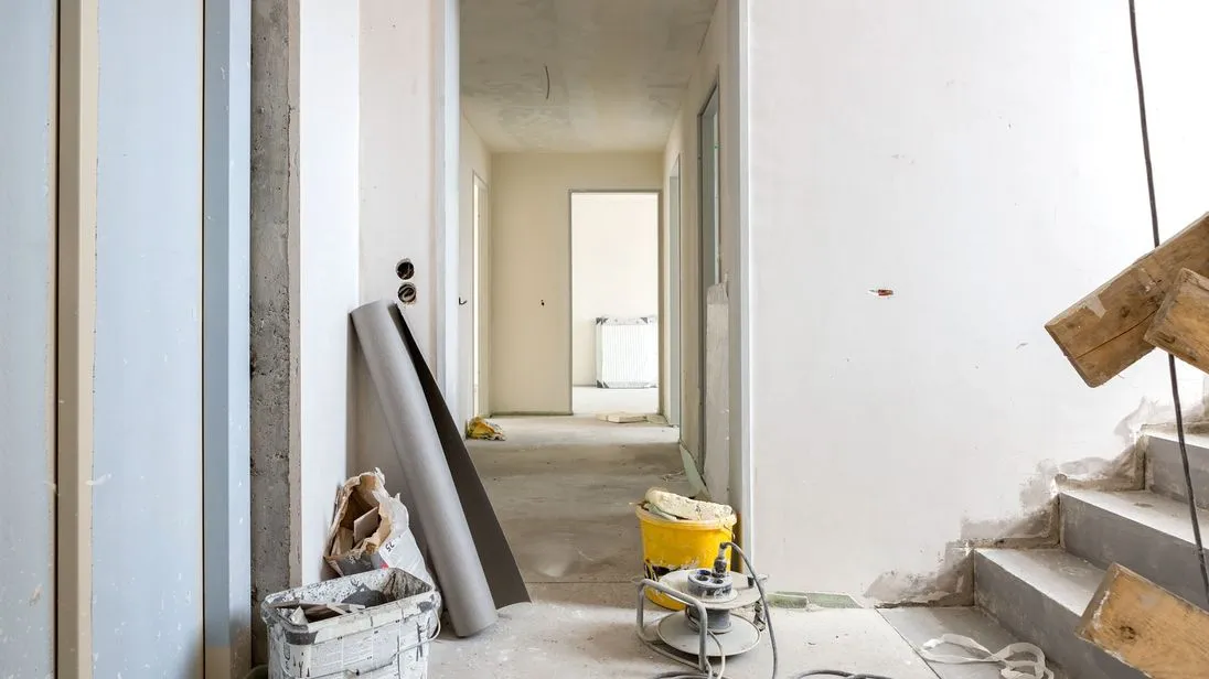 Baustelle eines Neubaus in der Innenansicht