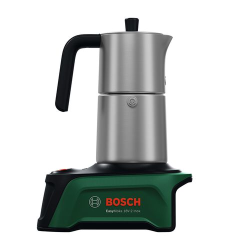 Ein Espressokocher auf einem Bosch-Akku.