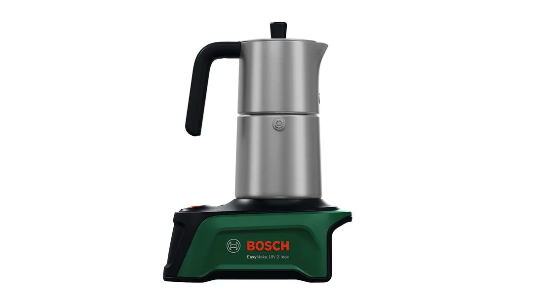 Ein Espressokocher auf einem Bosch-Akku.
