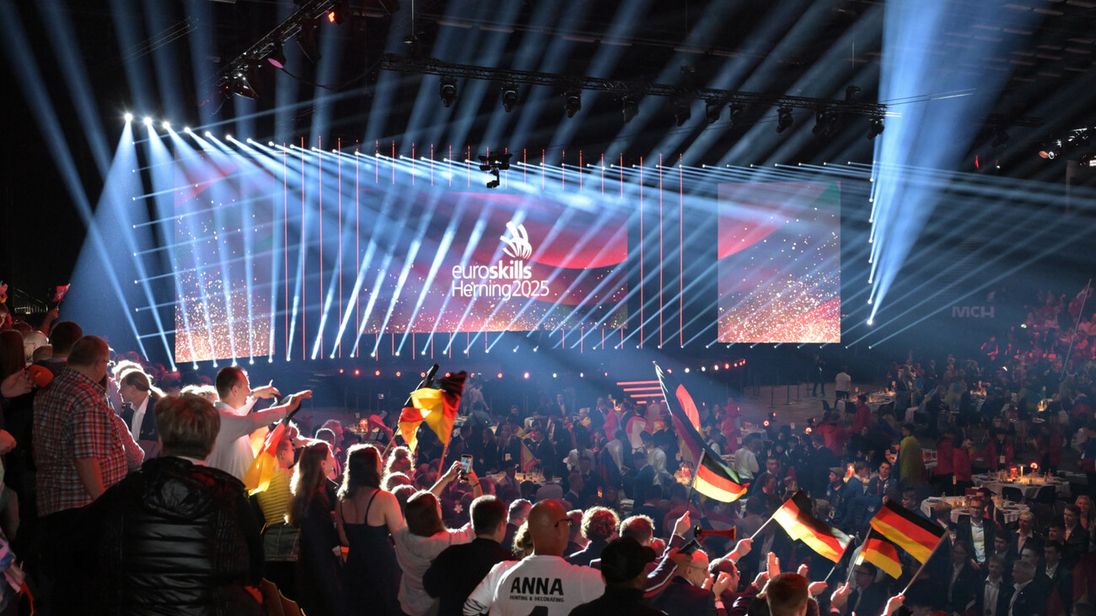 Die deutschen Teilnehmerinnen und Teilnehmer wurden kräftig von ihren Fans unterstützt.