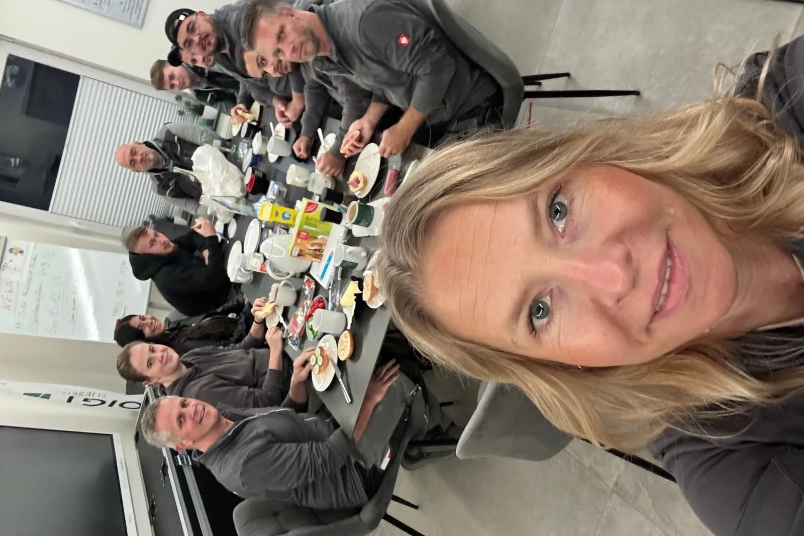 Team Voigt und Böhm beim gemeinsamen Frühstück