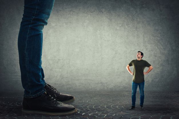 Autoritärer Führung? Laut Handwerksunternehmer Gunnar Barghorn bedeutet das mehr Vorgaben, Kontrollen und Mikromanagement