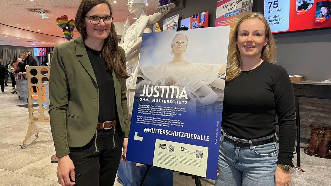 Setzen sich für den Mutterschutz für Selbstständige ein: Tischlermeisterin Johanna Röh und Unternehmerin Joana Kurtin.