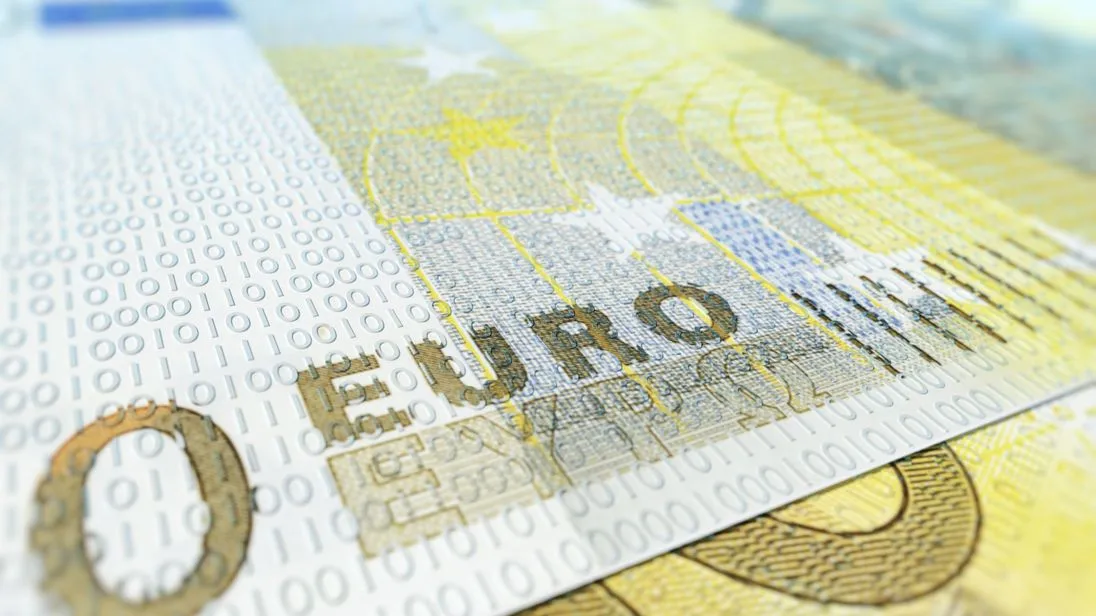 Mehr Netto nach dem Ende des Inflationsausgleichsprämie: Lohnerhöhungen sind steuerlich kein Problem, wenn sie schriftlich vereinbart werden.