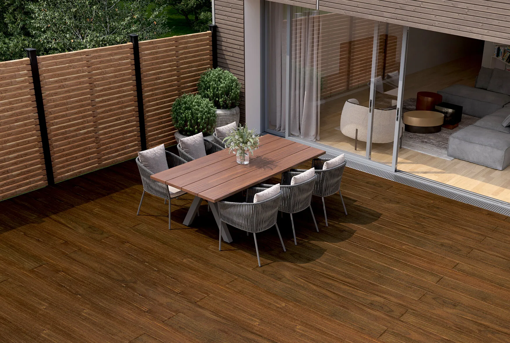 Terrassenböden im Außenbereich verlieren im Sonnenlicht rasch ihre schöne Färbung. Dank der Kombination aus UVbeständigem PVC-Träger und aufwändiger Digitalbedruckung behalten Osmo Neo-Deck Terrassendielen ihr Aussehen auch nach jahrelangem Außeneinsatz.
