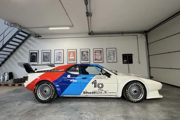 BMW M1 Procar von der Seite