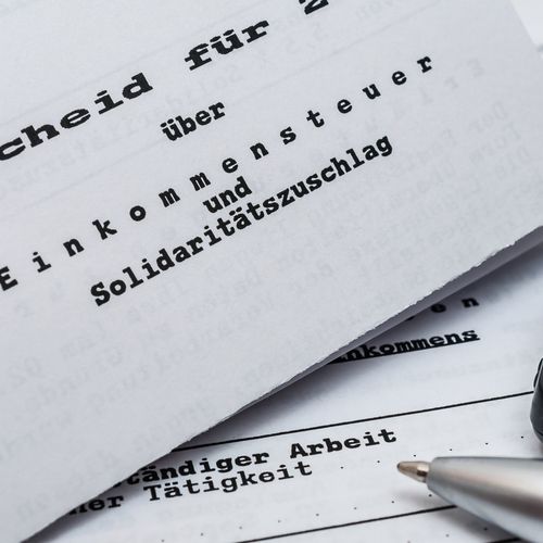 Ignoriert das Finanzamt eine Steuerberater-Vollmacht, dann gilt ein Bescheid als nicht zugestellt, obwohl er beim Steuerpflichtigen eingeht.