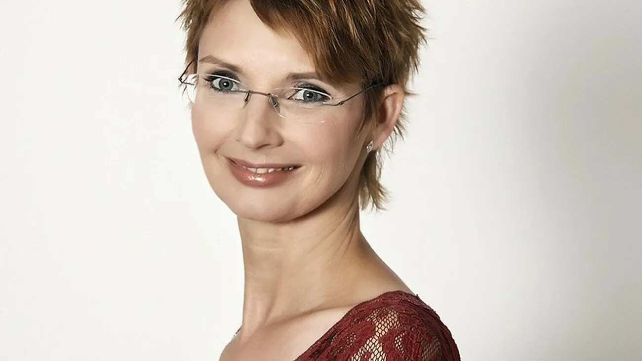 Porträtfoto von Susanne Dorka.