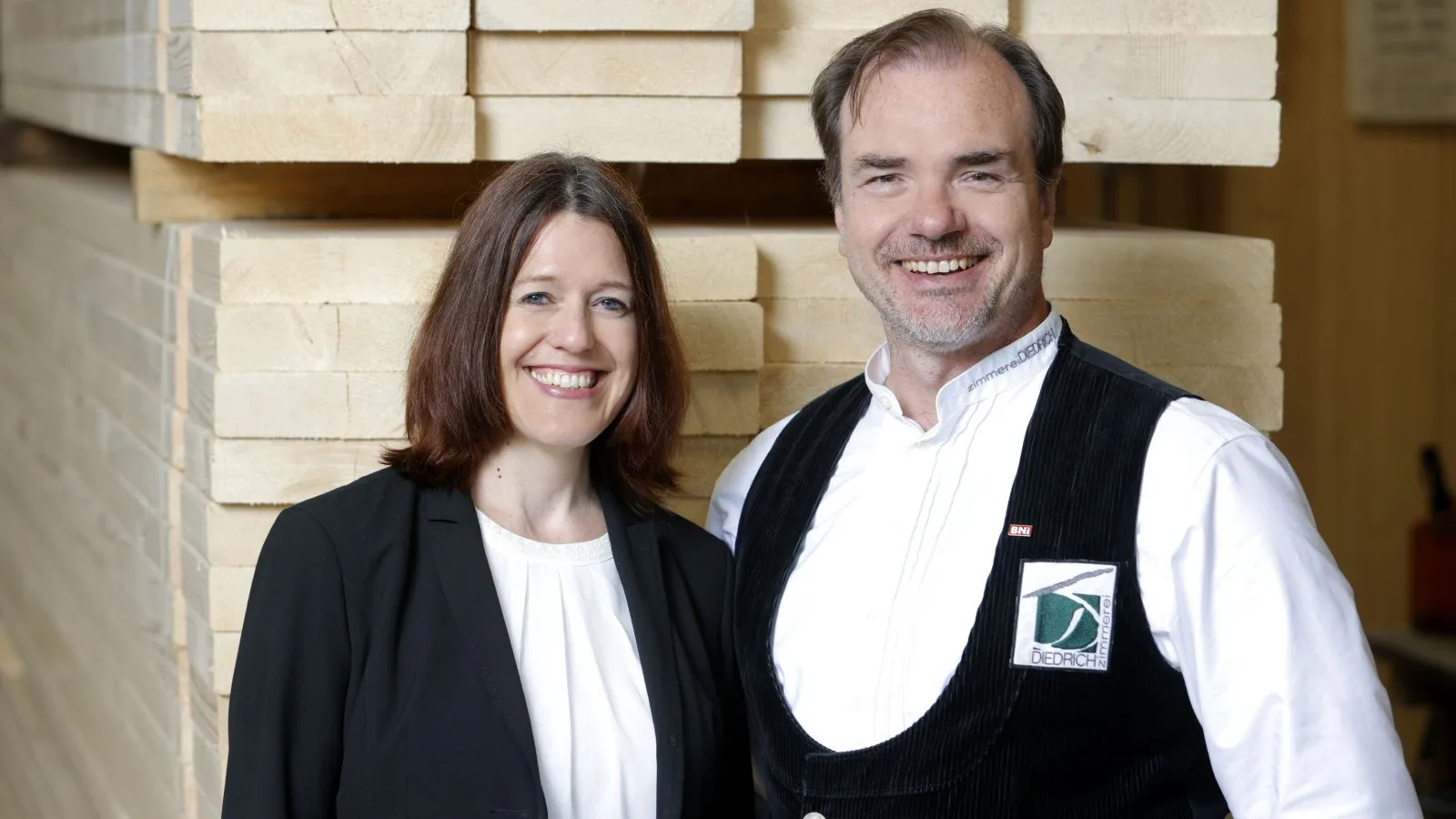 Haben auch für 2023 viele Pläne in Sachen Nachhaltigkeit: Gabi und Thilo Diedrich planen eine Palletheizung und ein Blockheizkraftwerk und wollen den Verbrauch fossiler Energieträger weiter reduzieren.
